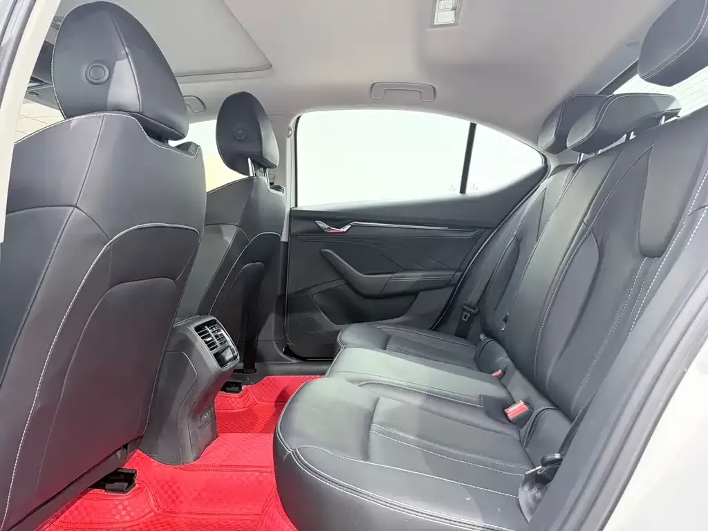 Skoda Octavia — фото 3