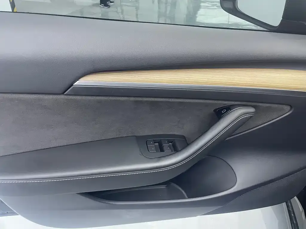 Tesla Model 3 2023 из CN, фото 3