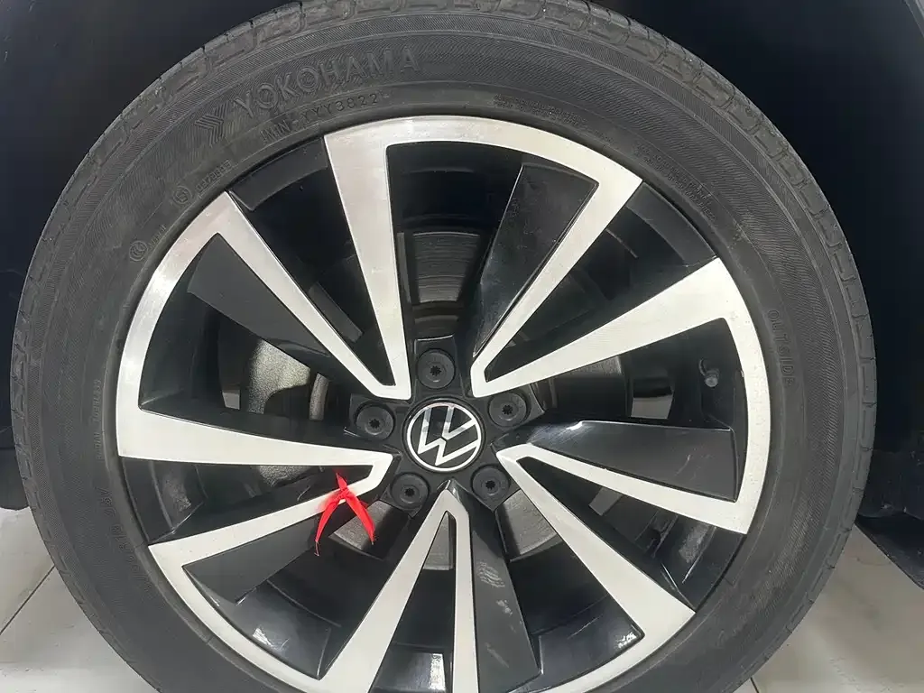 Volkswagen Tharu — фото 10