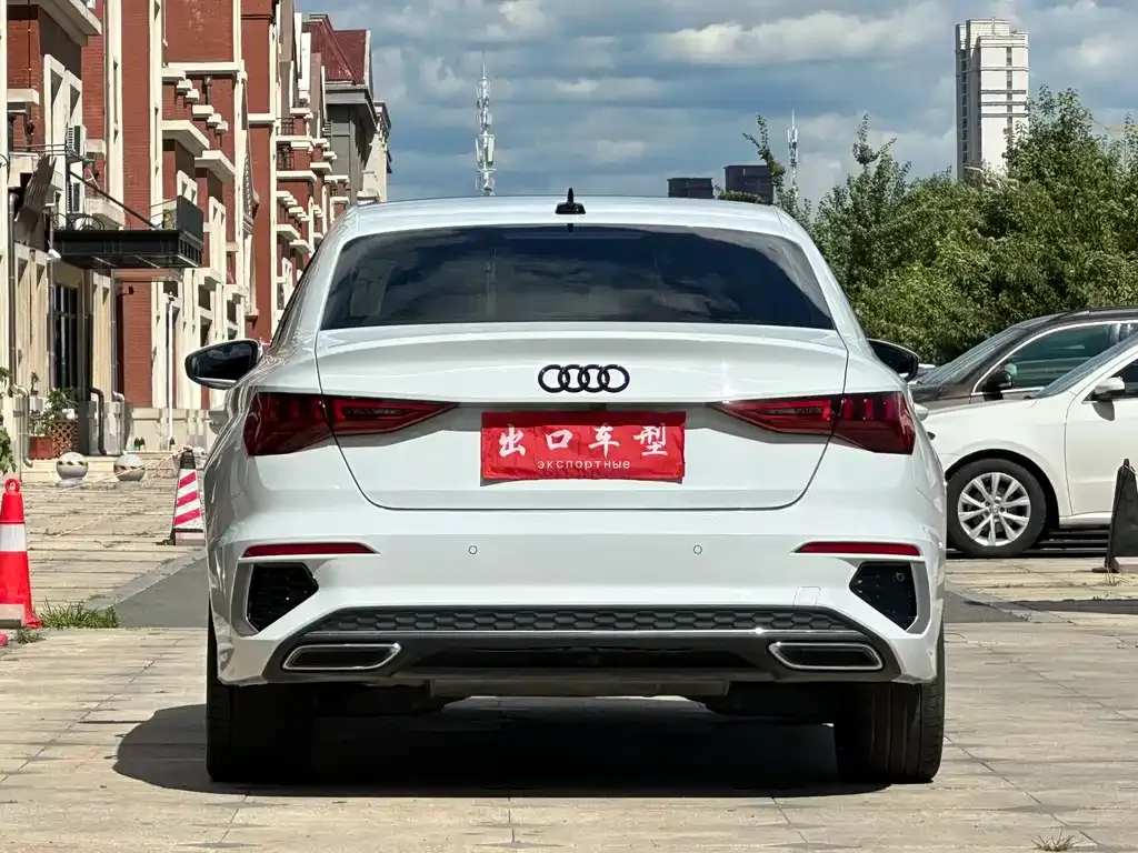Audi A3 — фото 8