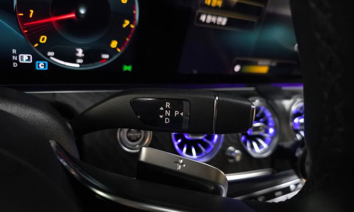 Mercedes-Benz E-Class 2023 из KR, фото 7