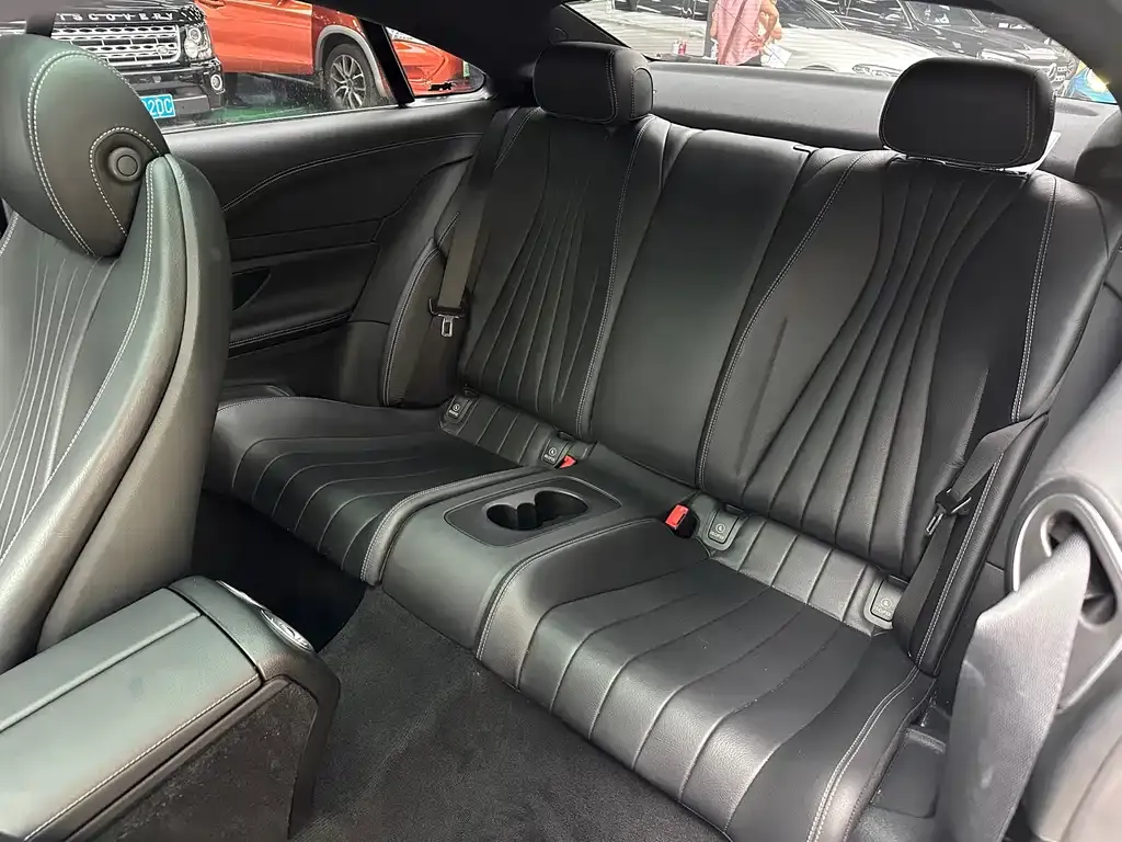Mercedes-Benz E-Class (Import) — фото 2