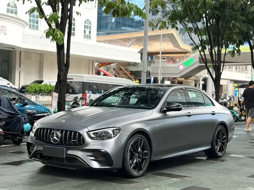 Mercedes-Benz E-Class AMG — фото 1