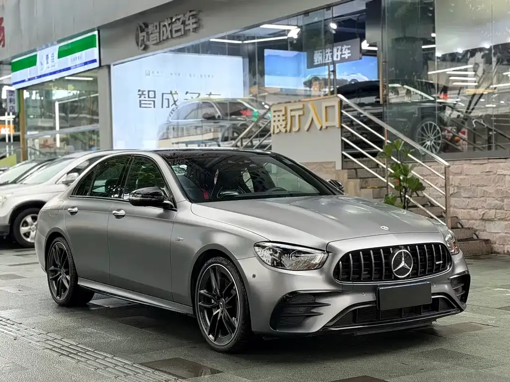 Mercedes-Benz E-Class AMG — фото 10