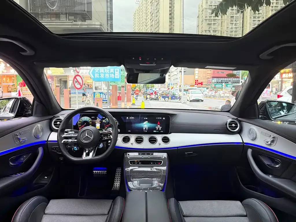 Mercedes-Benz E-Class AMG — фото 9
