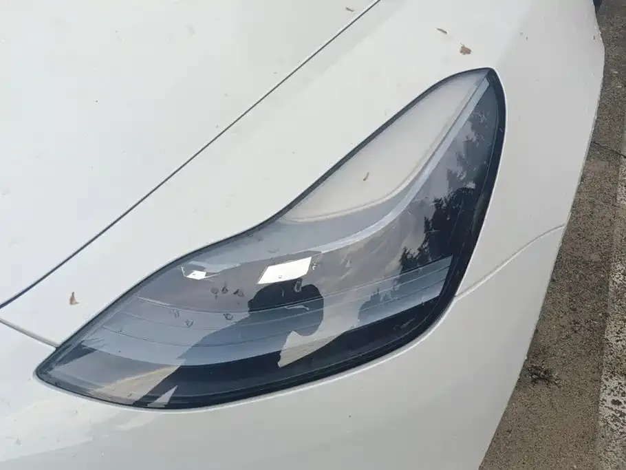 Tesla Model 3 — фото 6