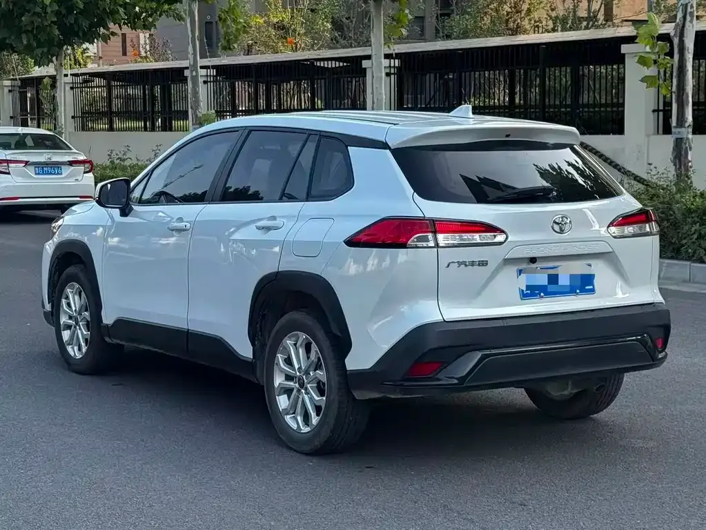 Toyota Frontlander 2024 из CN, фото 3