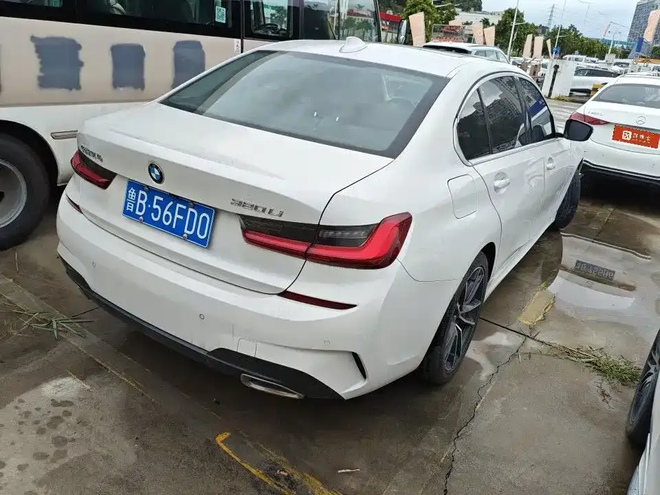 BMW 3 Series 2022 из CN, фото 7