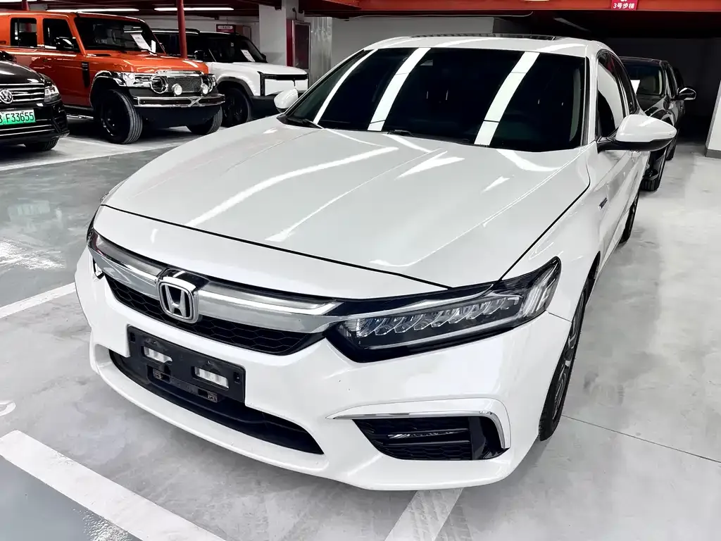 Honda Inspire — фото 1