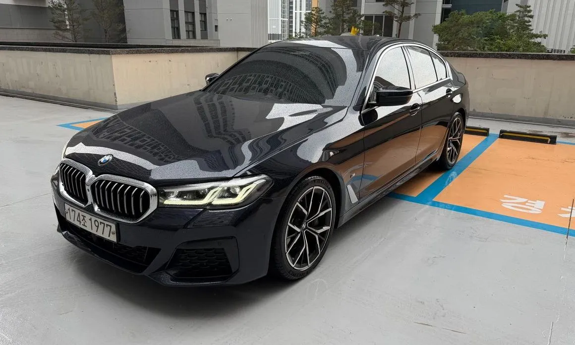 BMW 5-Series — фото 1