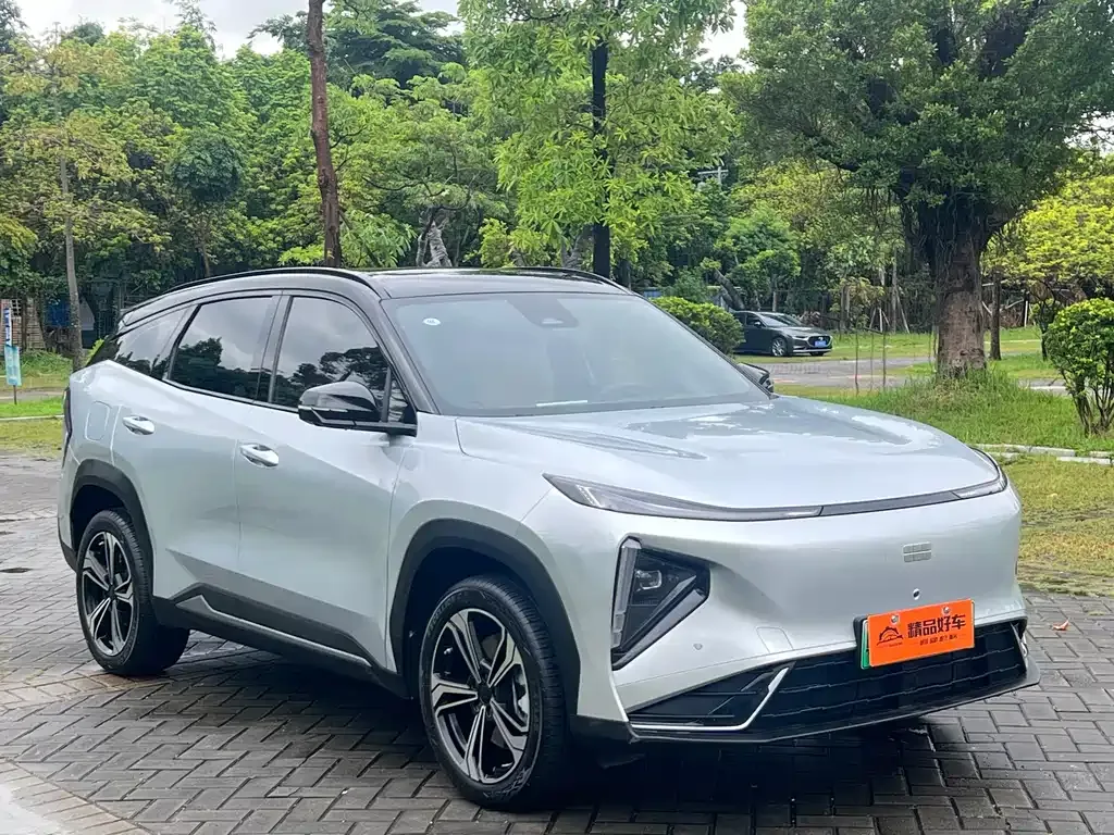 Geely Galaxy L7 — фото 10