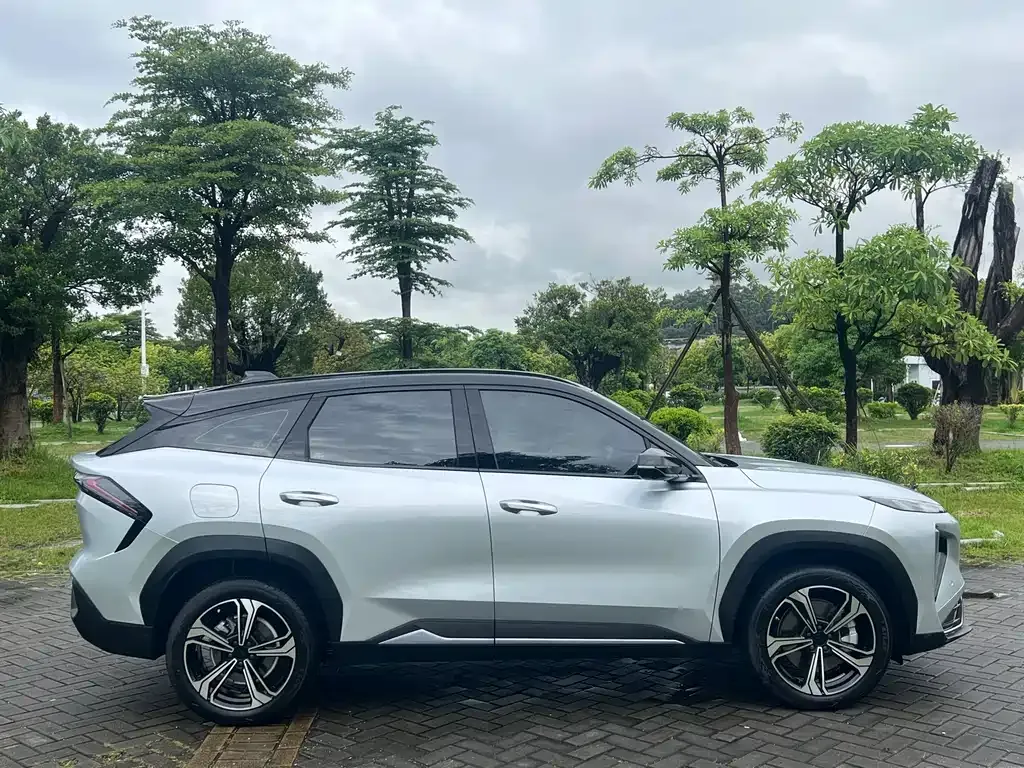 Geely Galaxy L7 — фото 7