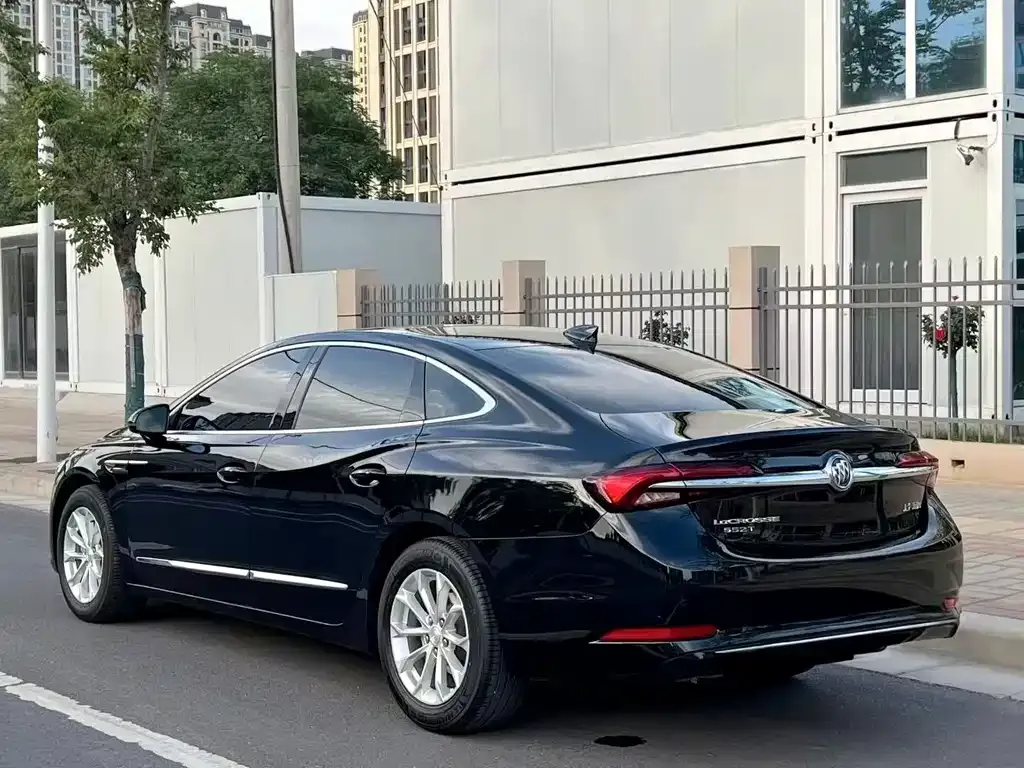 Buick LaCrosse 2023 из CN, фото 8