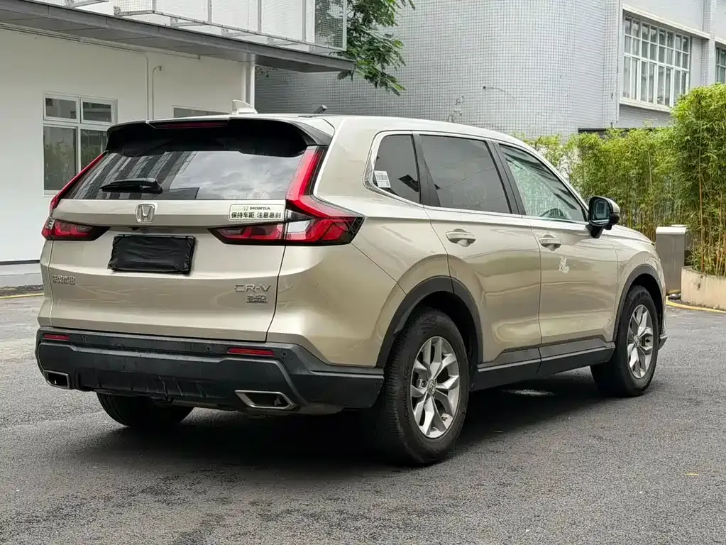 Honda CR-V — фото 8
