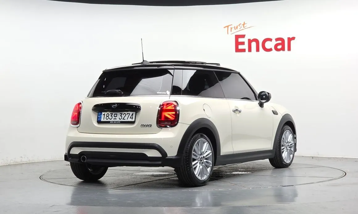 Mini Cooper 2022 из KR, фото 2