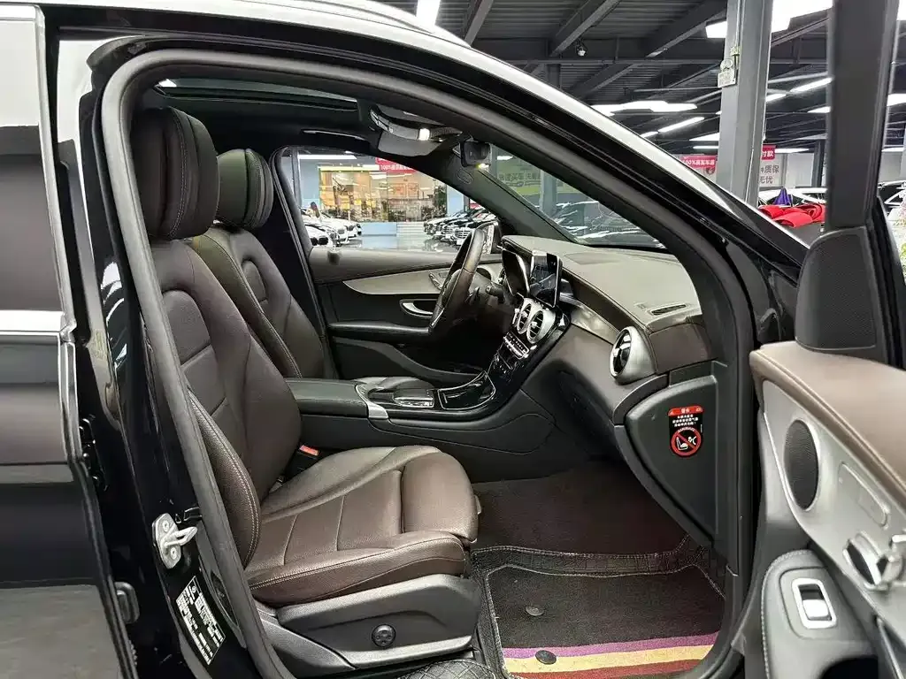 Mercedes-Benz GLC 2022 из CN, фото 9
