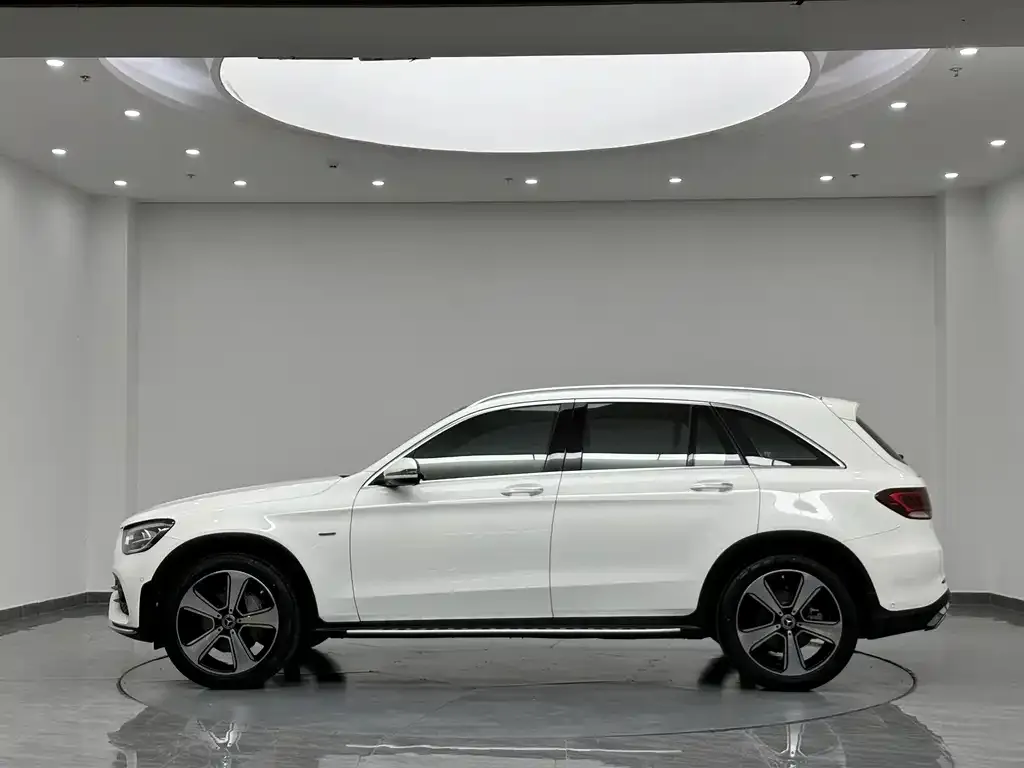 Mercedes-Benz GLC — фото 3