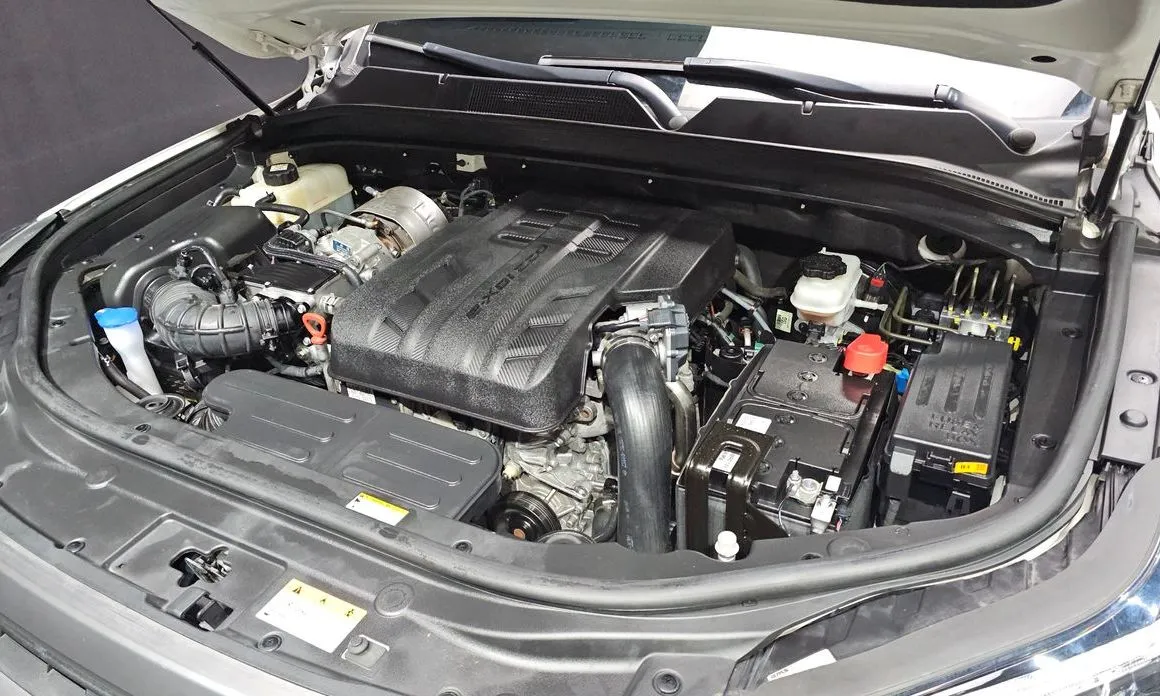 KG Mobility (Ssangyong) Rexton — фото 10