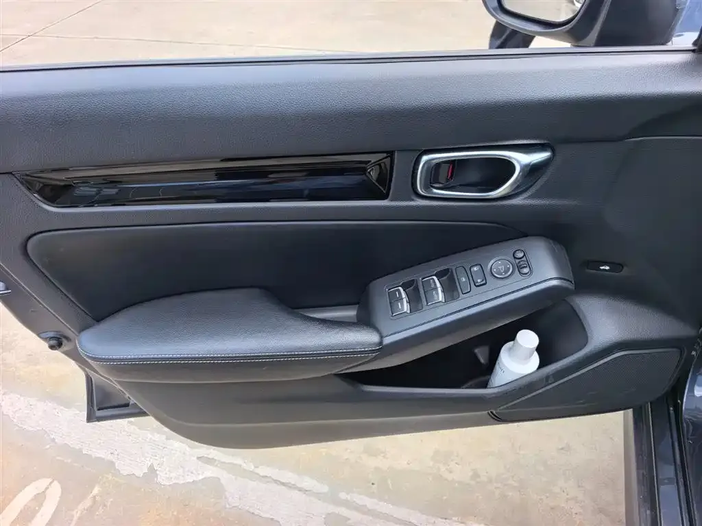 Honda Civic — фото 8