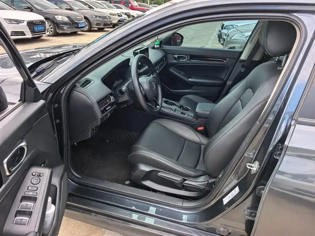 Honda Civic — фото 5