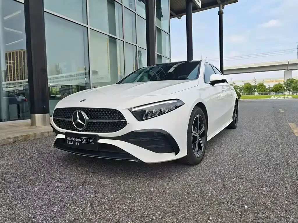 Mercedes-Benz A-Class — фото 1