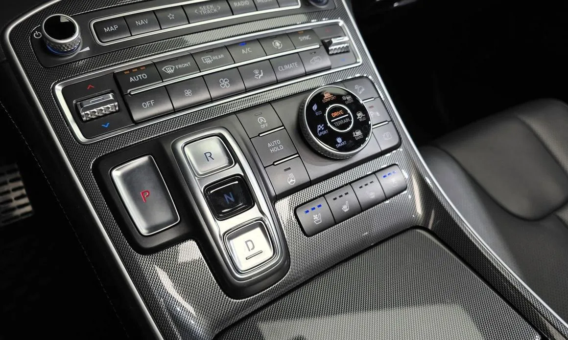 Hyundai Santafe — фото 7