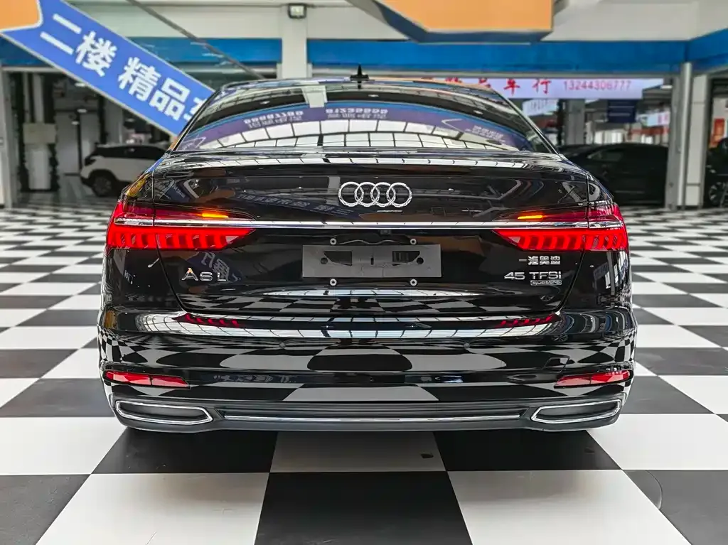 Audi A6L — фото 8