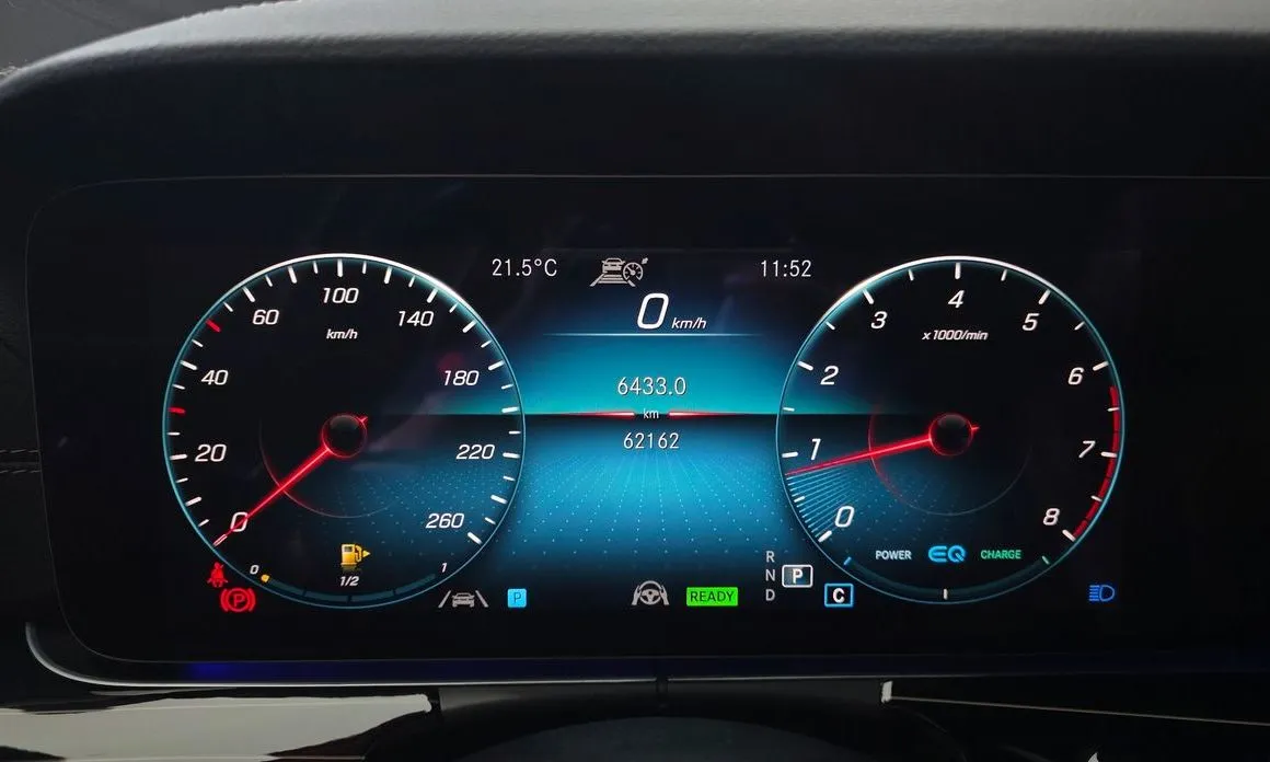 Mercedes-Benz E-Class 2021 из KR, фото 9