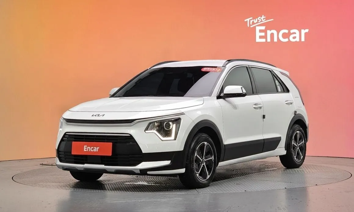 Kia Niro — фото 1