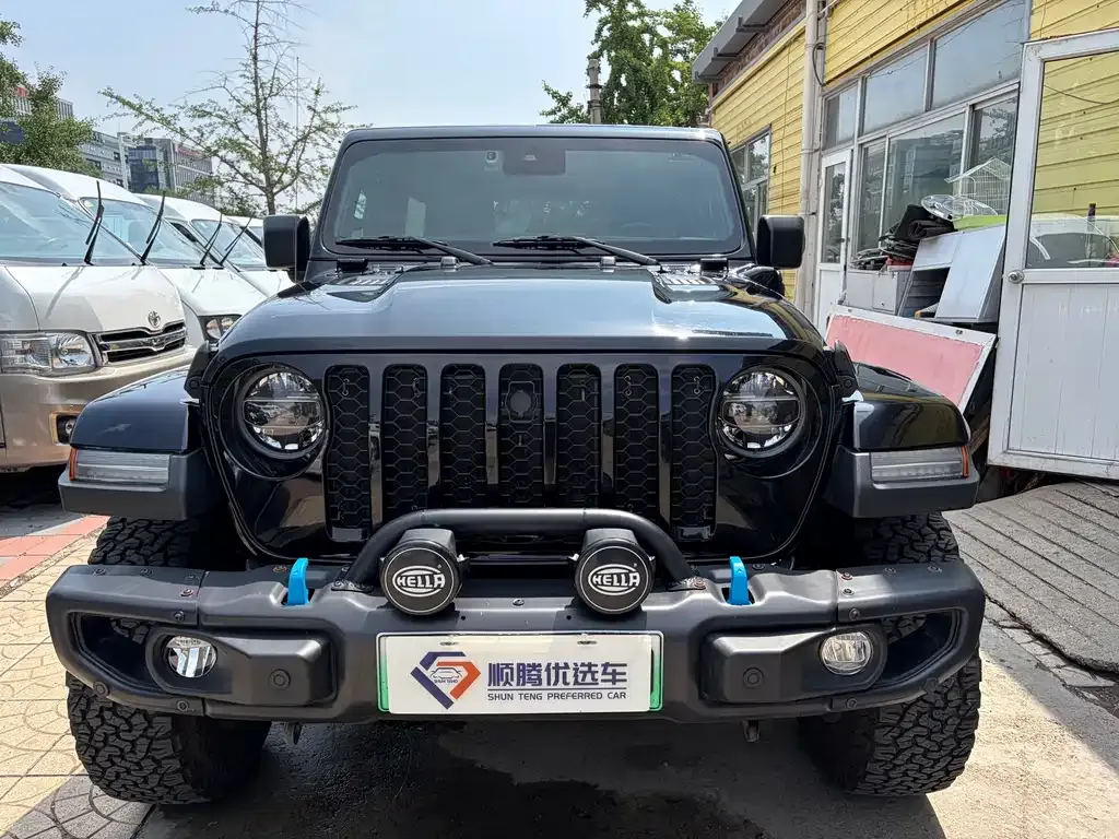 Jeep Wrangler PHEV 2022 из CN, фото 8