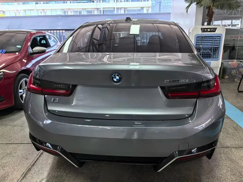BMW i3 — фото 3