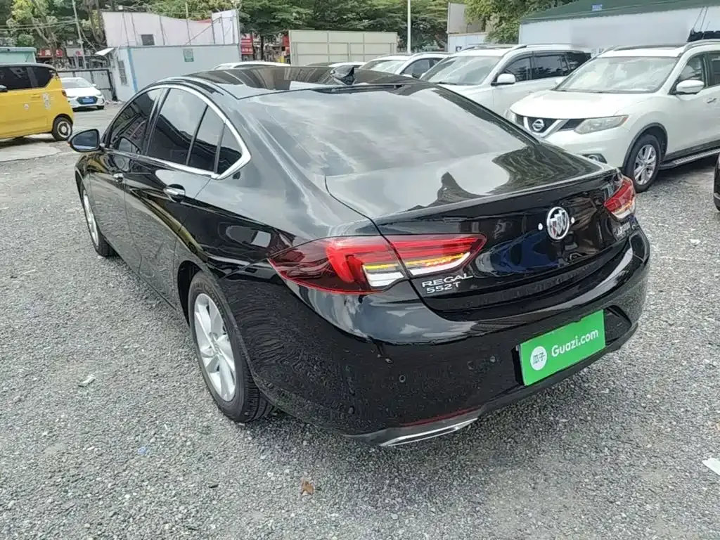 Buick Regal — фото 3