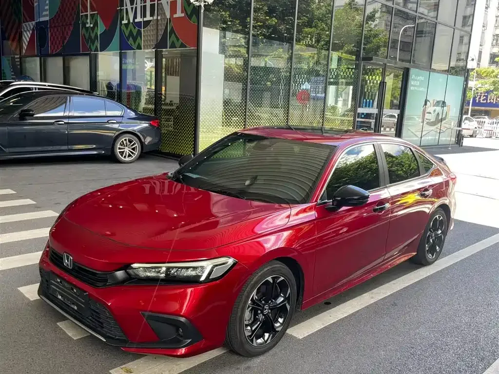 Honda Civic — фото 1