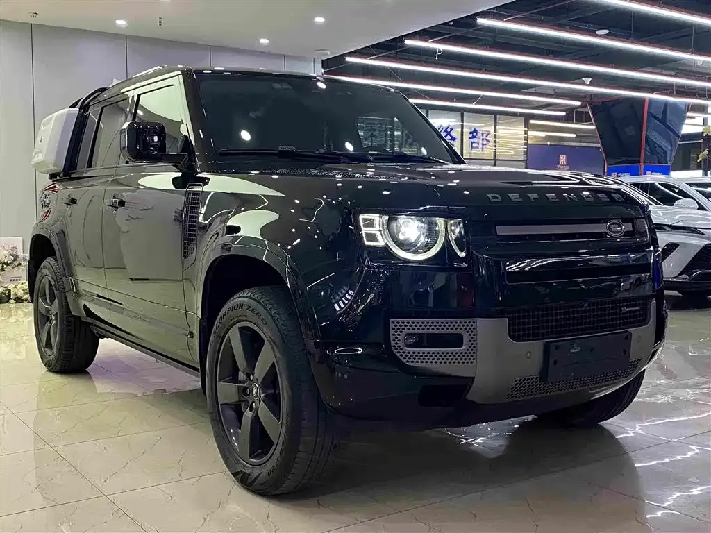 Land Rover Defender — фото 5
