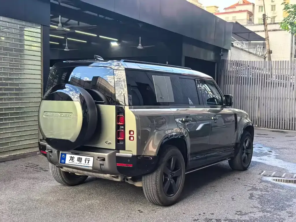Land Rover Defender — фото 5