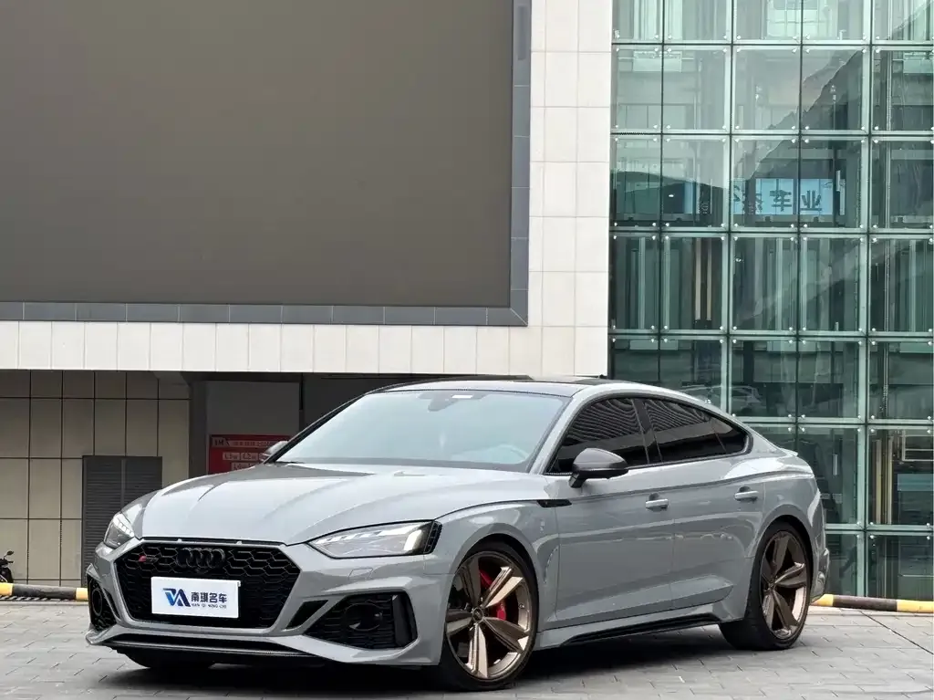 Audi RS 5 — фото 1