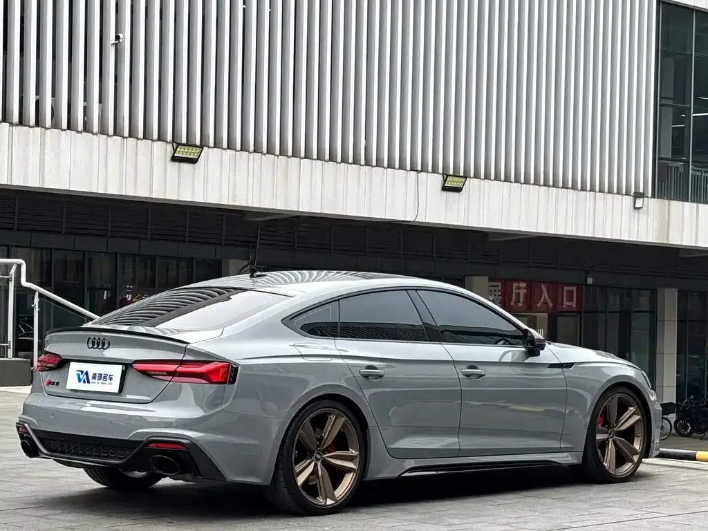 Audi RS 5 — фото 5