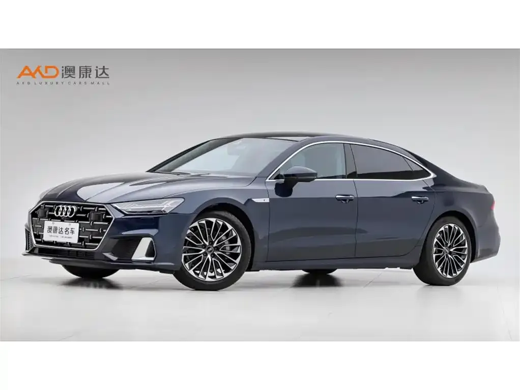Audi A7L — фото 1