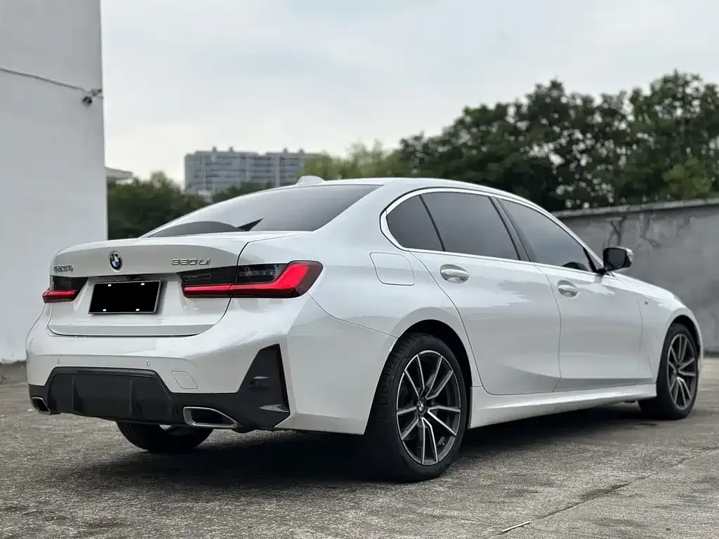 BMW 3 Series — фото 10