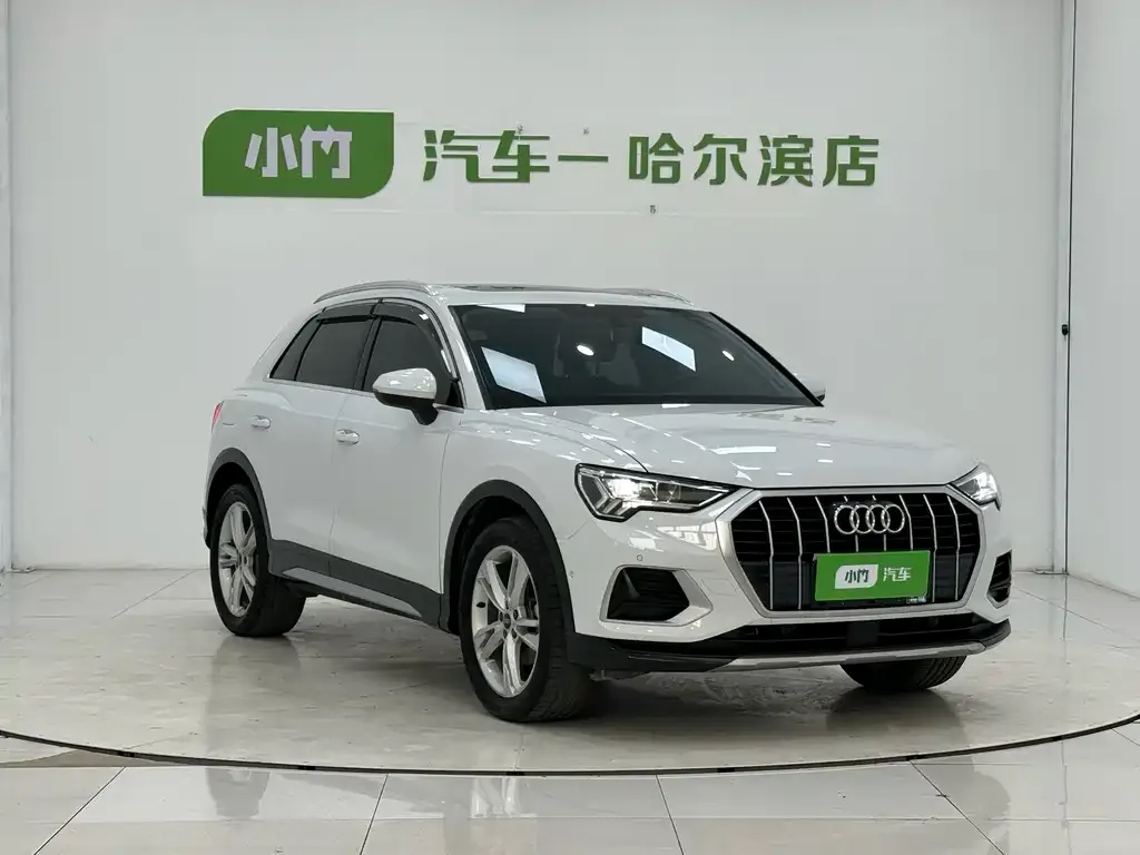 Audi Q3 — фото 7