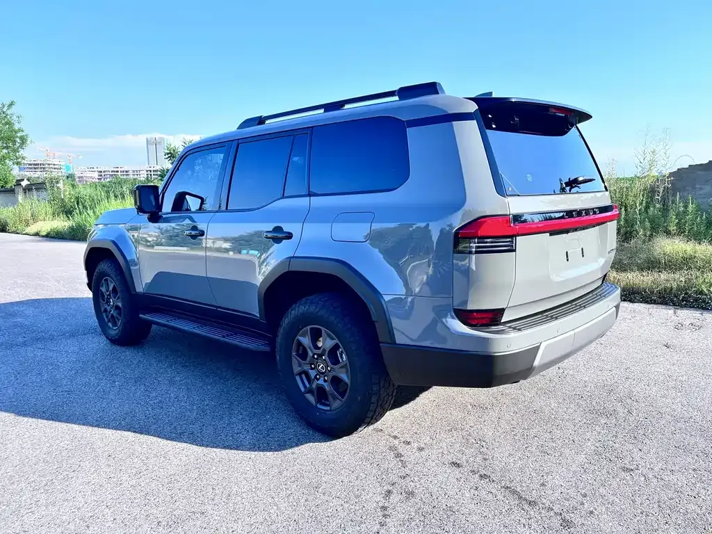 Lexus GX 2025 из CN, фото 8