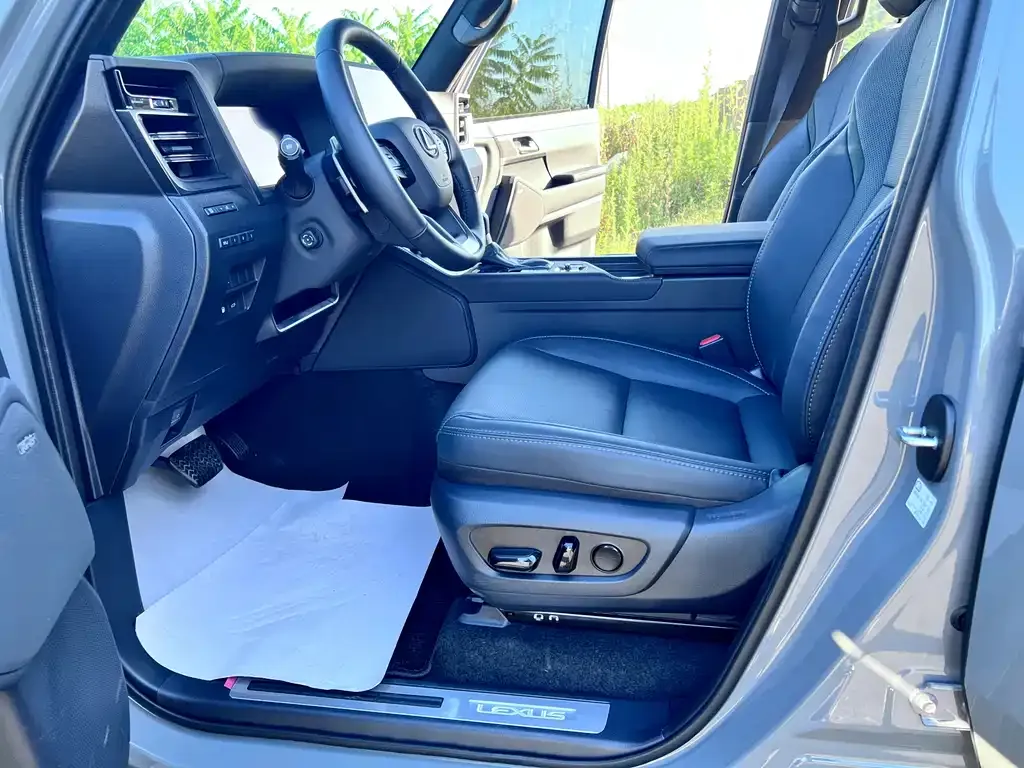 Lexus GX 2025 из CN, фото 5