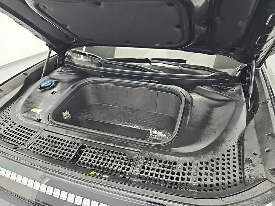Hyundai Ioniq9 — фото 7