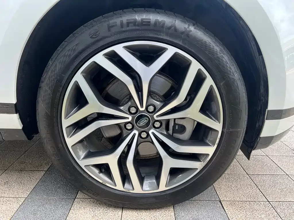 Land Rover Evoque — фото 4
