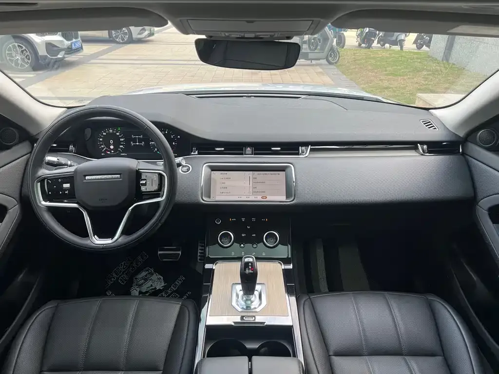 Land Rover Evoque — фото 7