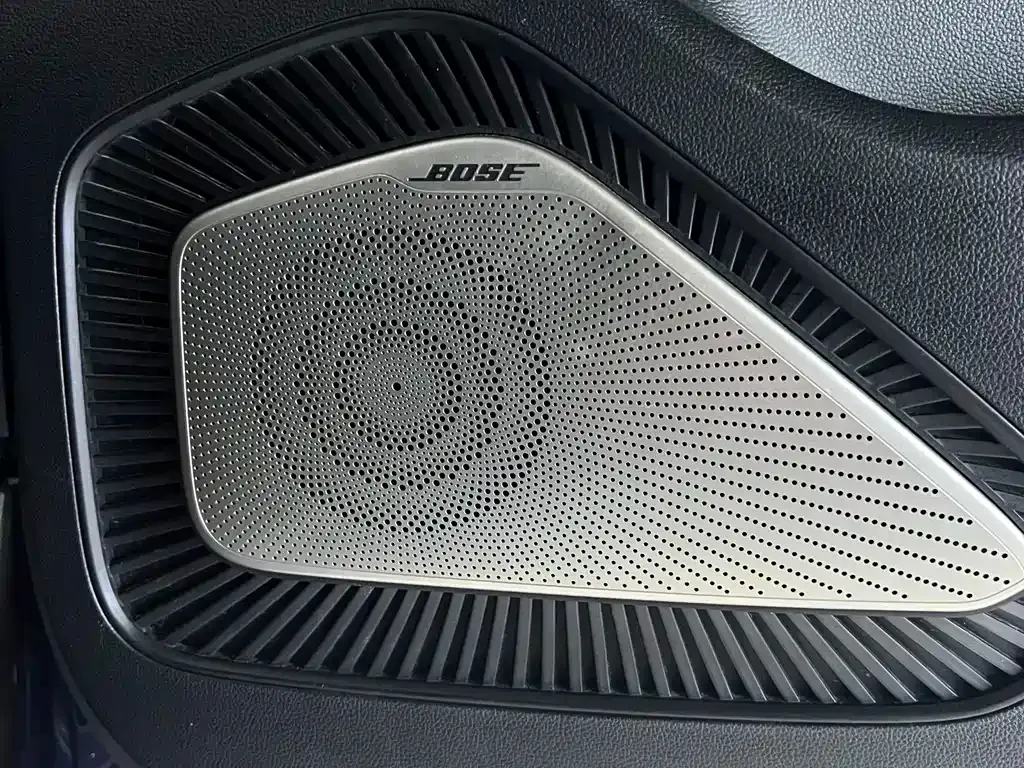 Roewe iMAX8 — фото 9