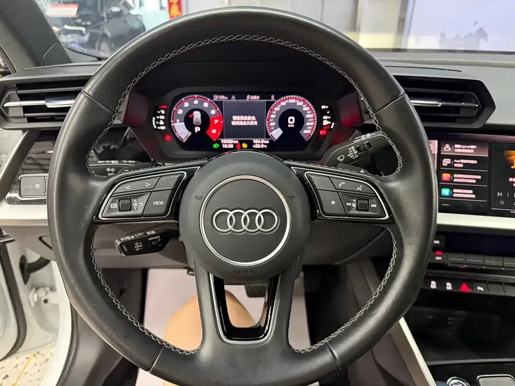 Audi A3 — фото 3