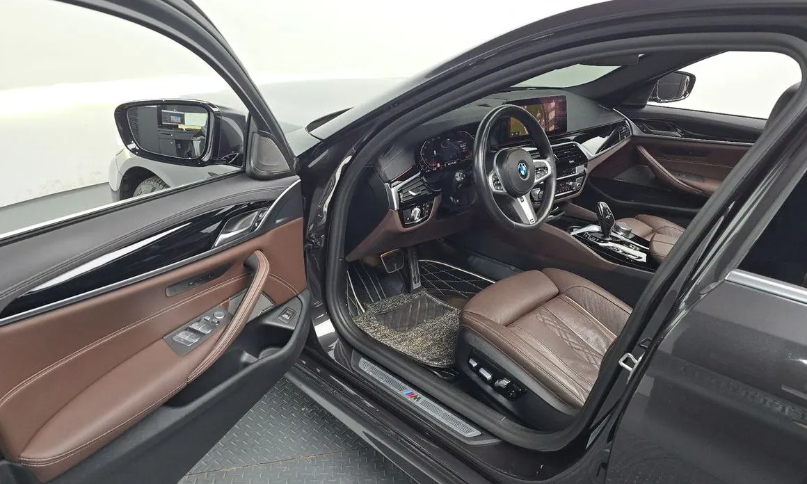 BMW 5-Series 2021 из KR, фото 7