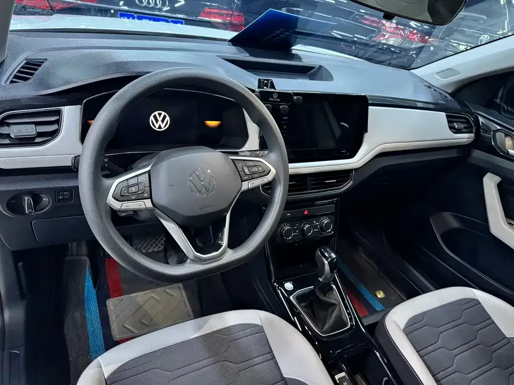 Volkswagen Tharu — фото 7