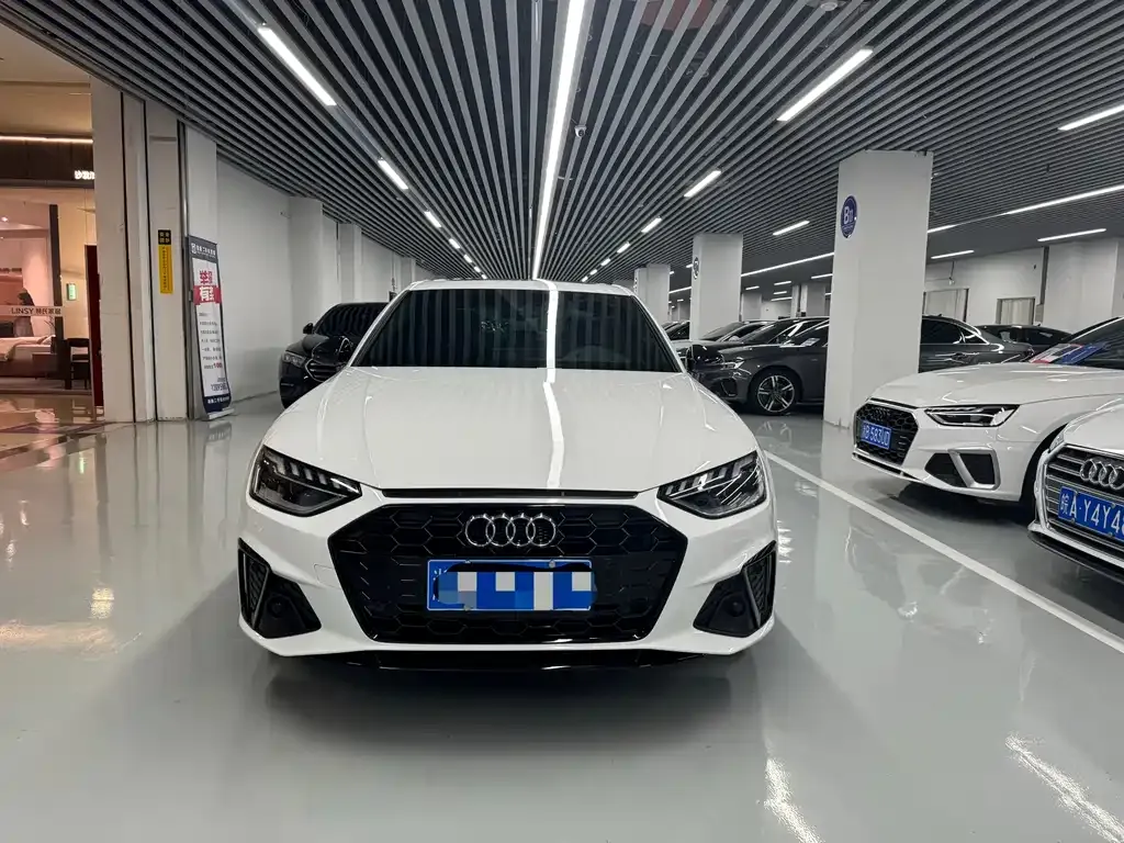 Audi A4L 2024 из CN, фото 6